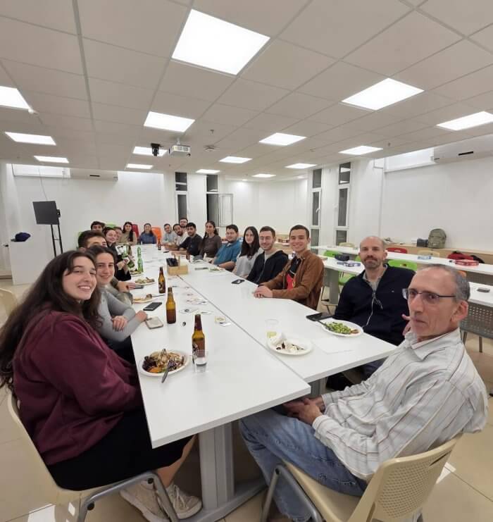 ערב גיבוש לסטודנטים במסלול המשולב לימודי הנדסה ביורפואית ופיזיקה.